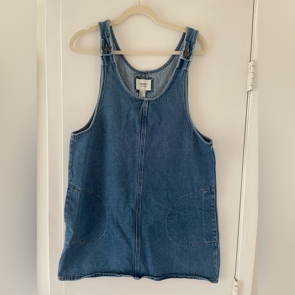 Forever 21 denim dress size large